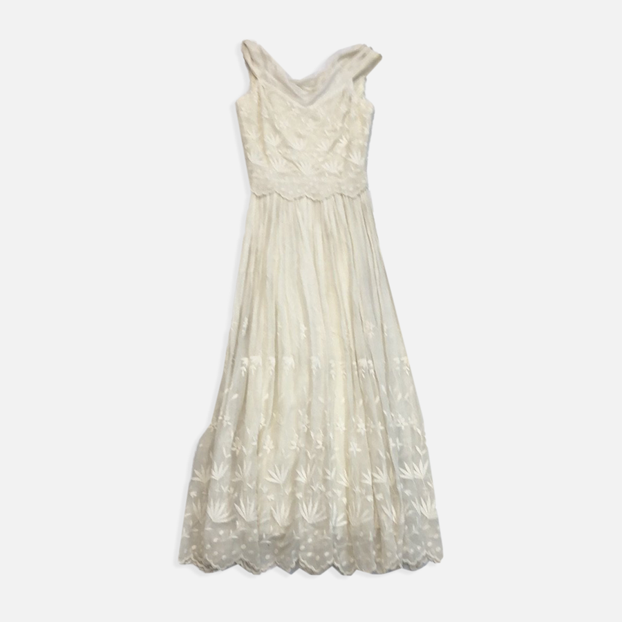 Vintage Cream Lace Bridal Dress