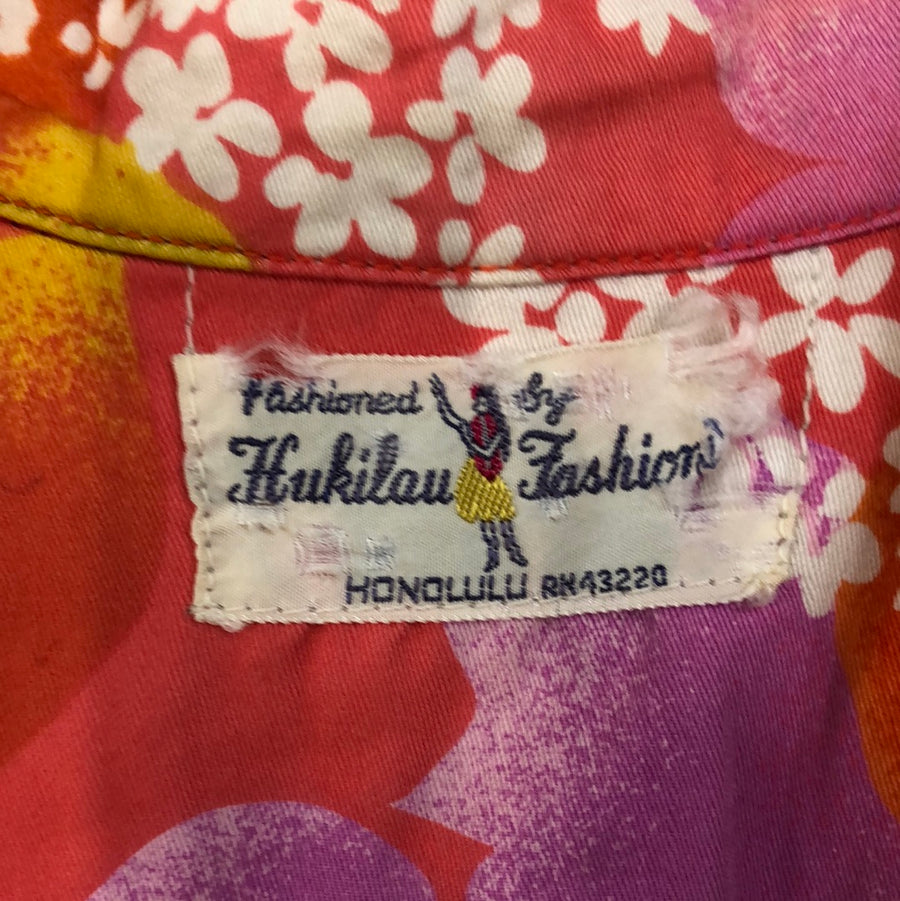 Vintage Hukilau Hawaiian Button Up