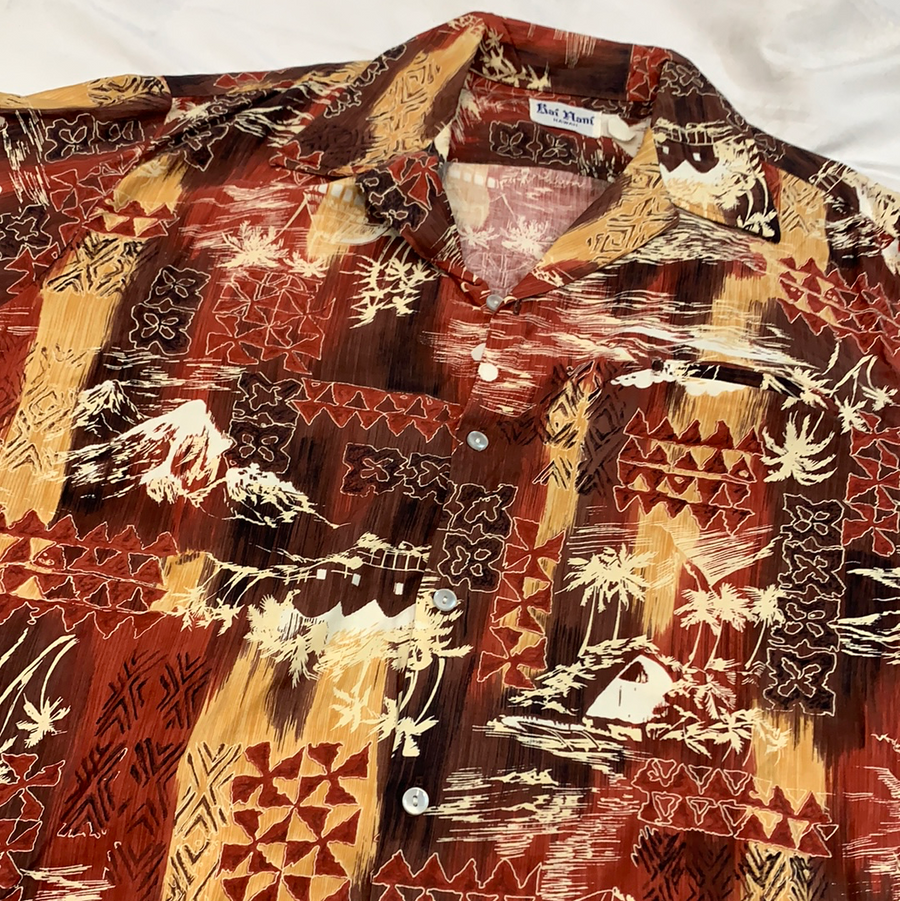 Vintage Kai Nani Hawaii button up shirt