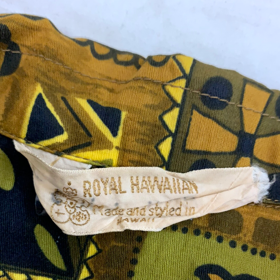 Vintage Royal Hawaiian short sleeve button up