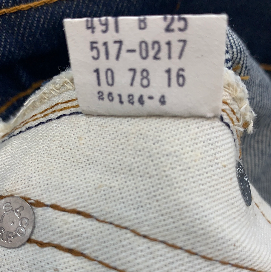 Vintage Levi’s 517 Boot Cut Denim Pants - 28in