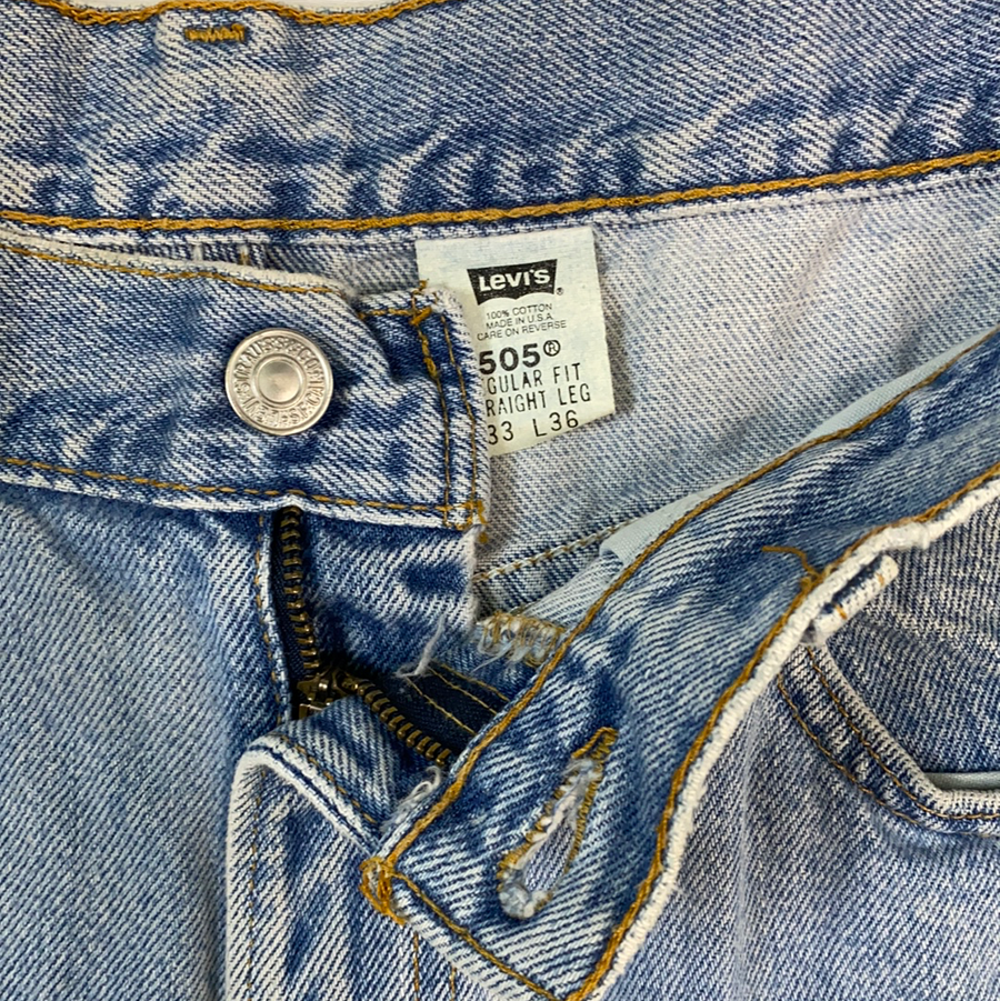 1980s Levi’s 505 Light Blue Denim Jeans - W33 - The Era NYC