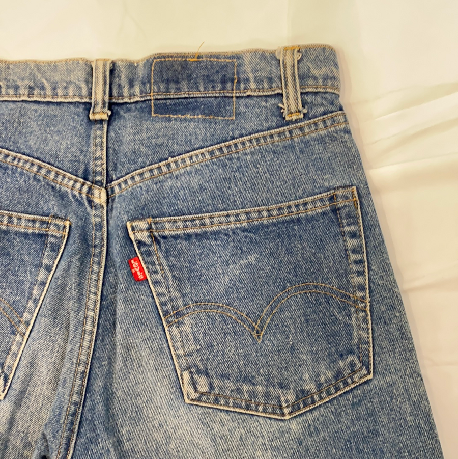 Vintage Levi’s Red Tab Denim Jeans - W33 - The Era NYC